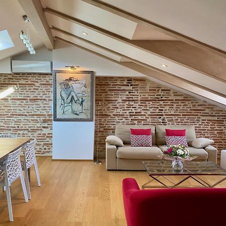 Les Toits Du Capitole - Loft De Standing 60 M2 - Parking En Option Apartment Toulouse Luaran gambar